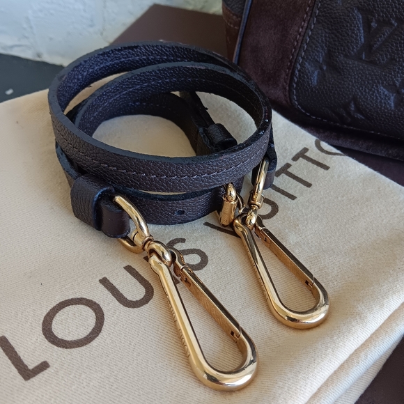 Louis Vuitton Audacieuse Empreinte Brown Leather and Suede Bag PM  Shoulder Bag - Picture 17 of 17